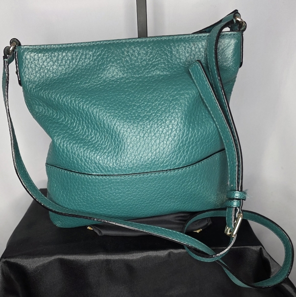 Kate Spade New York Southport Avenue Cora Crossbody Bag - Picture 4 of 9